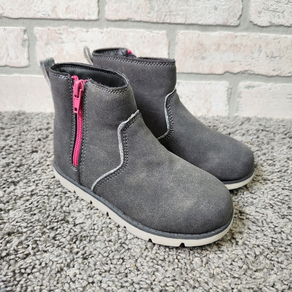 OshKosh B'Gosh Girls Ankle Boot  Grey /Pink Shimmer Strip Side Zip Size 2 - Picture 1 of 8